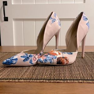 Pastel high heels. Worn once!